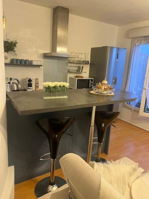 Wondersuite Appartement - Centre Ville Avec Parking Couvert -15Mn De Paris Et 10 Mn De Stade De France, Wifi, Netflix Deuil-la-Barre Exteriör bild