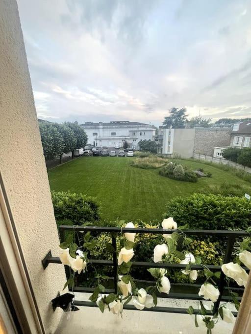 Wondersuite Appartement - Centre Ville Avec Parking Couvert -15Mn De Paris Et 10 Mn De Stade De France, Wifi, Netflix Deuil-la-Barre Exteriör bild